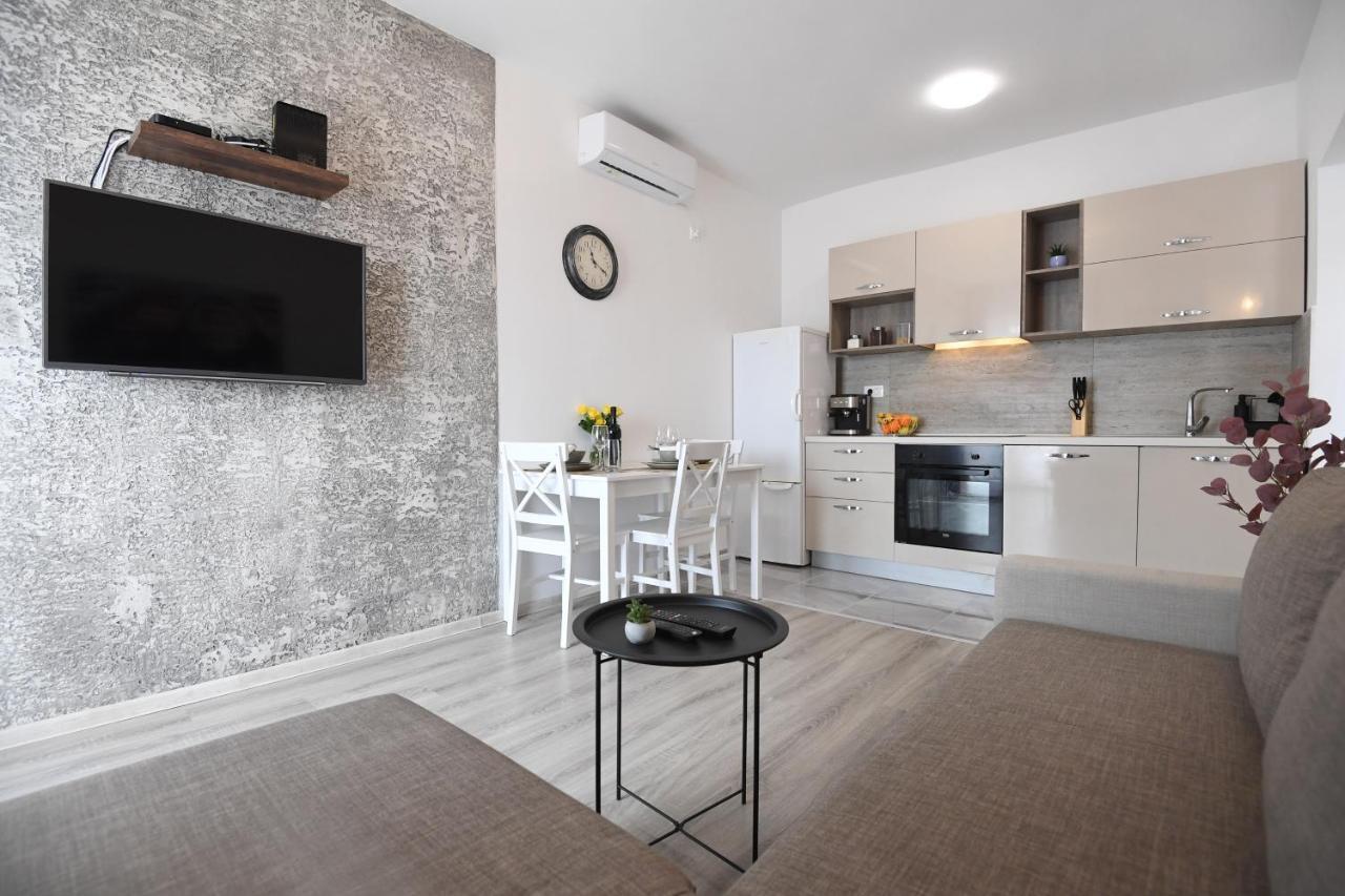 The Grey Apartment Задар Экстерьер фото